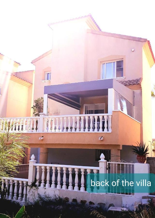 Fabulous Detached Large Villa 5 Bedrooms 3 Bathrooms Backing Onto Villamartin Golf Course Exteriér fotografie