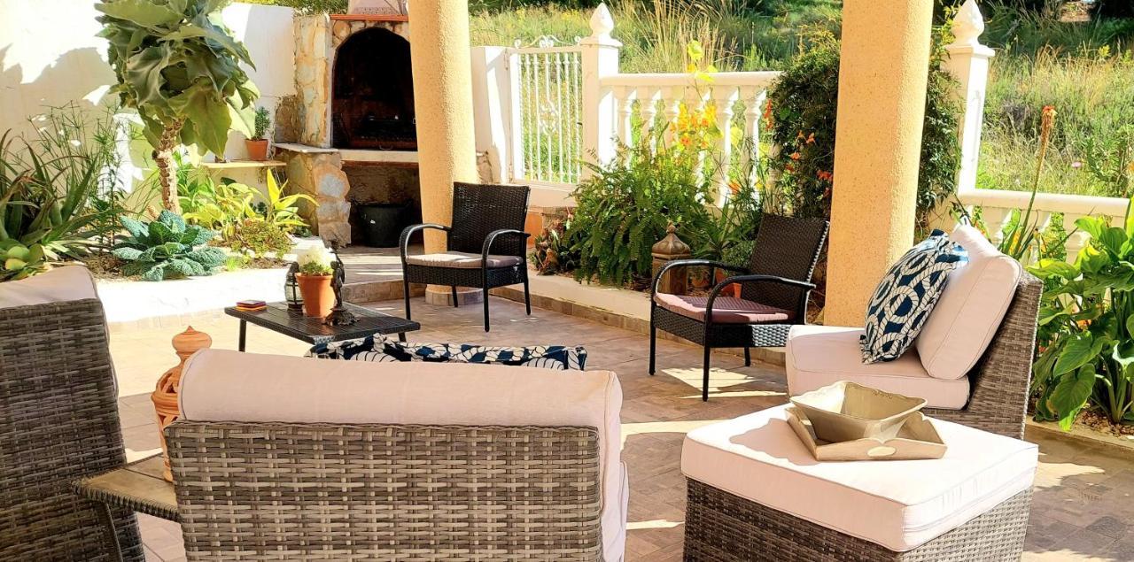 Fabulous Detached Large Villa 5 Bedrooms 3 Bathrooms Backing Onto Villamartin Golf Course Exteriér fotografie