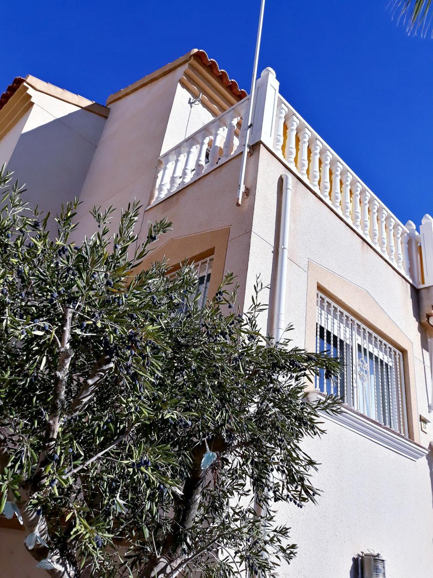 Fabulous Detached Large Villa 5 Bedrooms 3 Bathrooms Backing Onto Villamartin Golf Course Exteriér fotografie